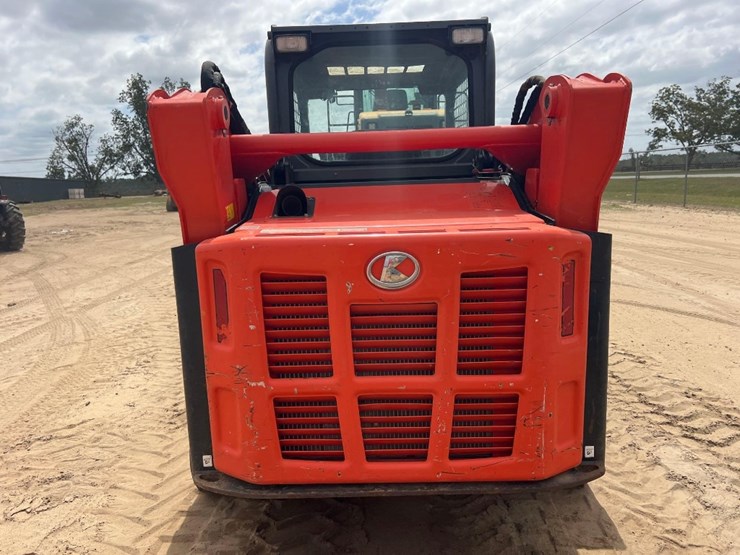 2022-kubota-svl75-2-image-3