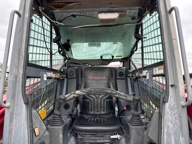 takeuchi-tl12v2-image-22