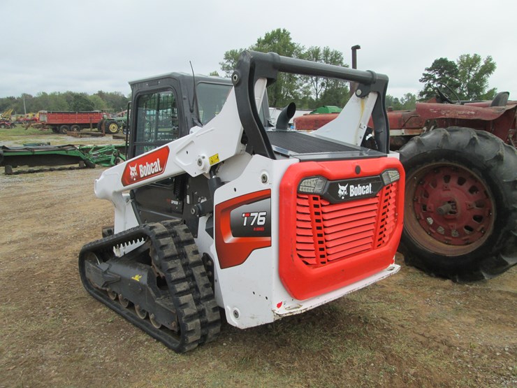 2022-bobcat-t76-image-4