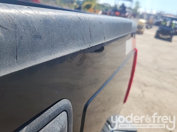 2015-ford-f250-xl-image-26