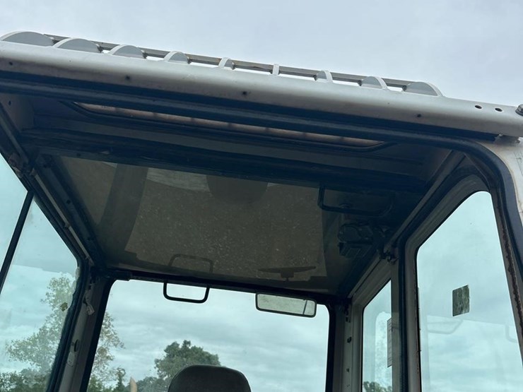 takeuchi-tb175-image-26