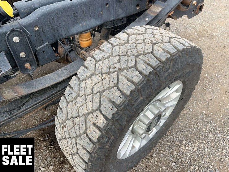 2021-ford-f350-image-7