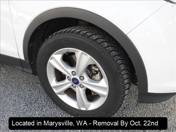 2014-ford-escape-se-image-17