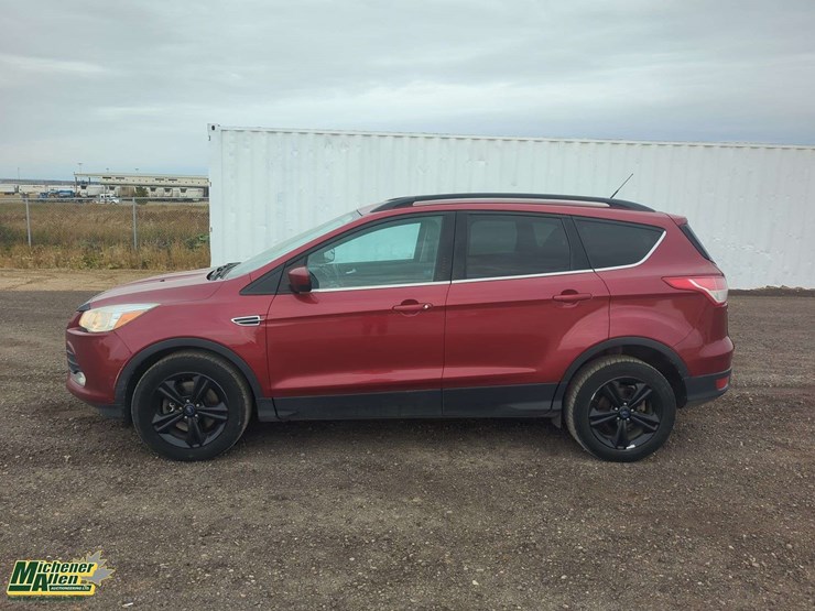 2015-ford-escape-se-image-20