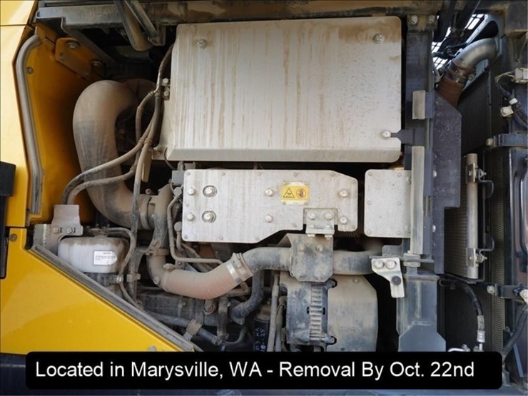 2017-komatsu-wa320-8-image-8