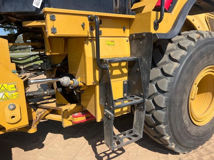 2016-caterpillar-950m-image-16