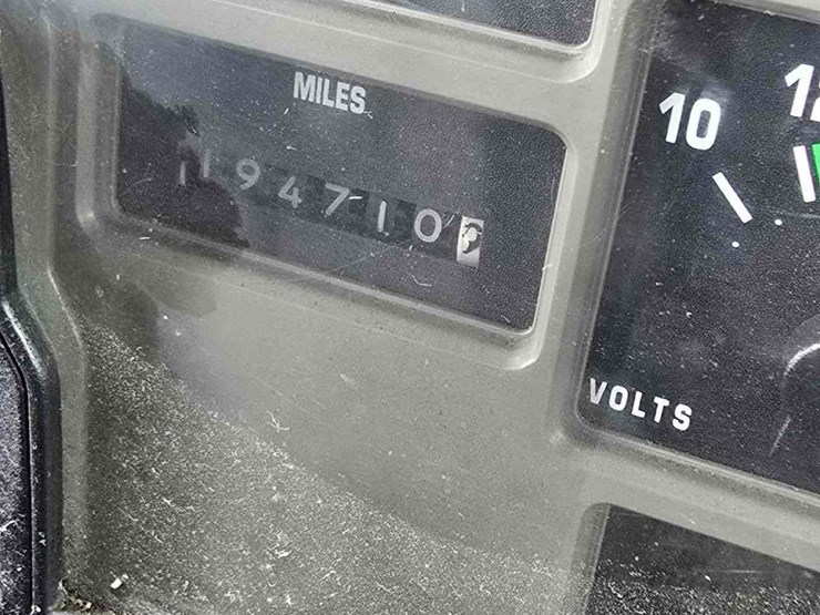 2000-international-4900-image-5