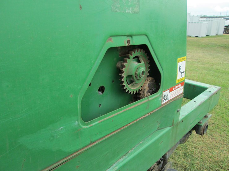 john-deere-750-image-15