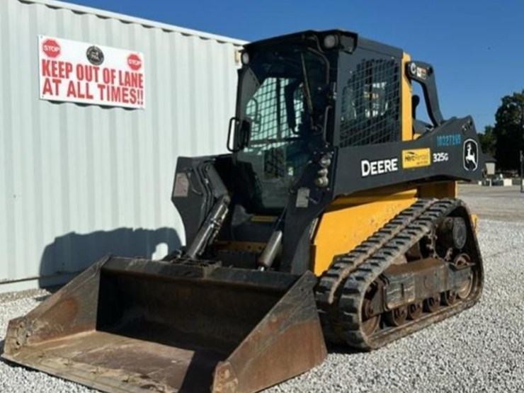 2021-deere-325g-image-25