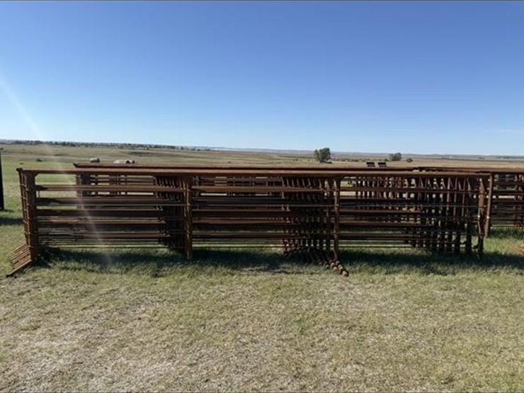 100x-24ft-freestanding-panels-94-image-5