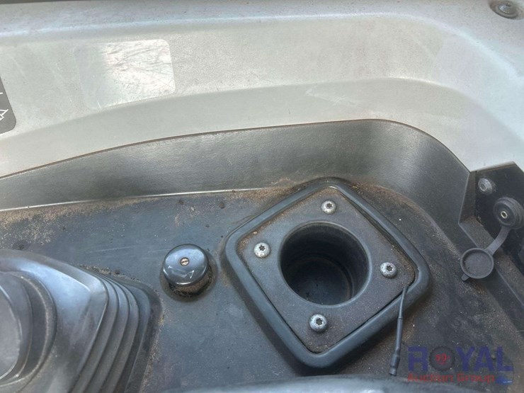 2017-caterpillar-d6t-lgp-image-37