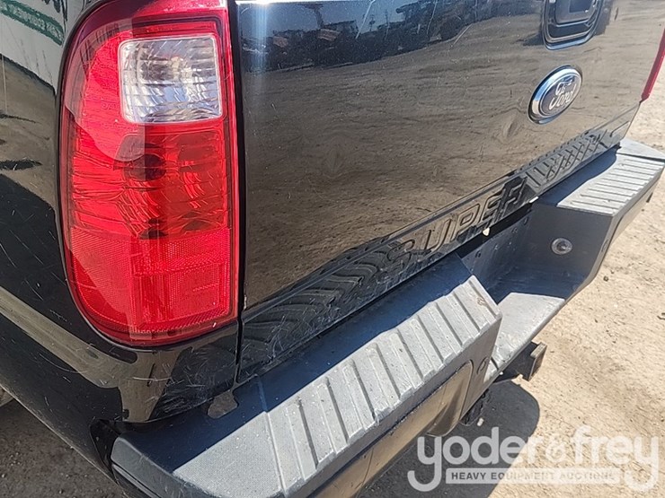 2015-ford-f250-xl-image-24