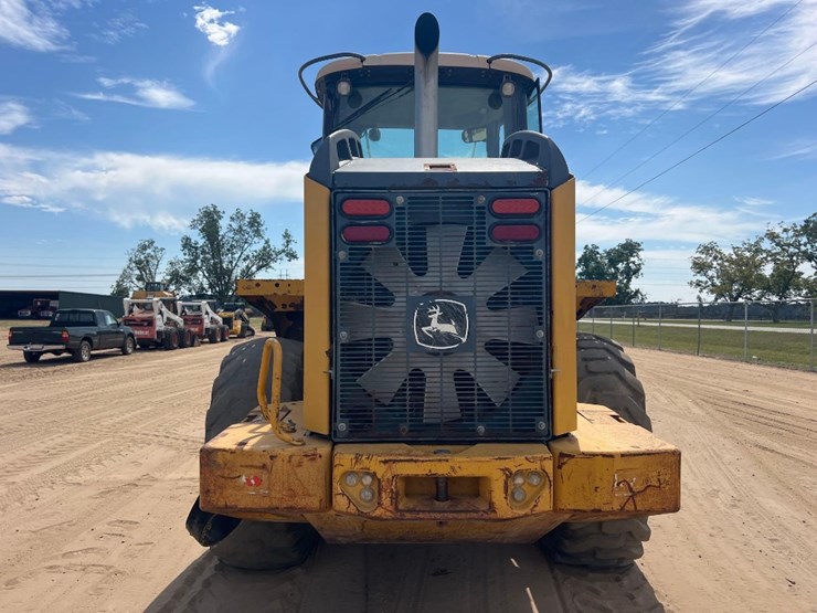 2009-deere-544k-image-3