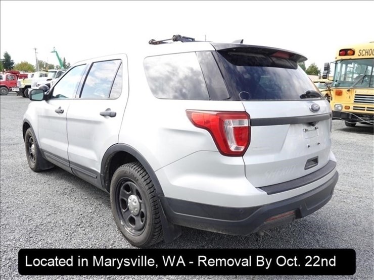 2018-ford-explorer-image-10