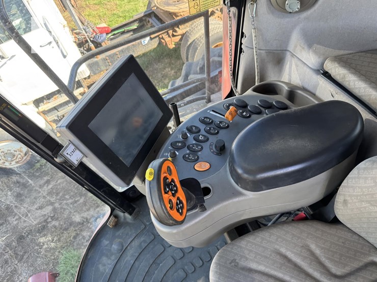 2004-case-ih-8010-image-53