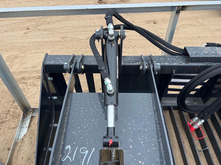 unused-landhonor-rgb-11-72w---72"-rock-grapple-bkt-image-5