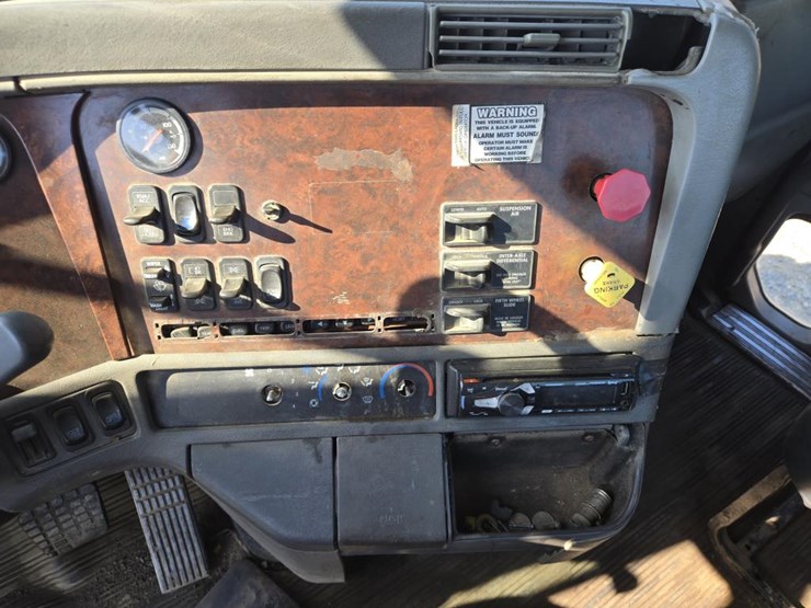 1997-cummins-m11-image-41