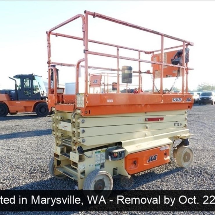 2020 JLG 3246ES
