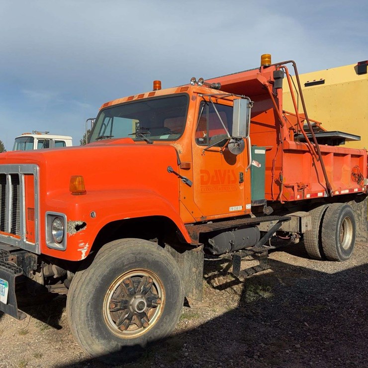 1996 INTERNATIONAL 2554