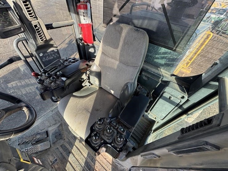 2011-deere-872gp-image-41