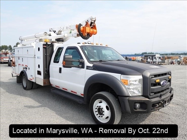 2014-ford-f550-image-26