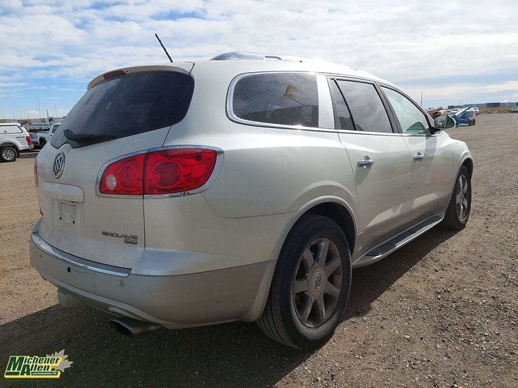 2009-buick-enclave-cxl-image-4