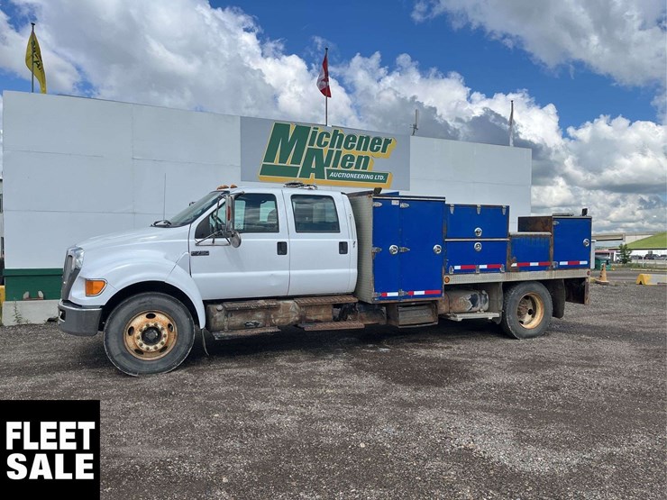 2008-ford-f750-image-1