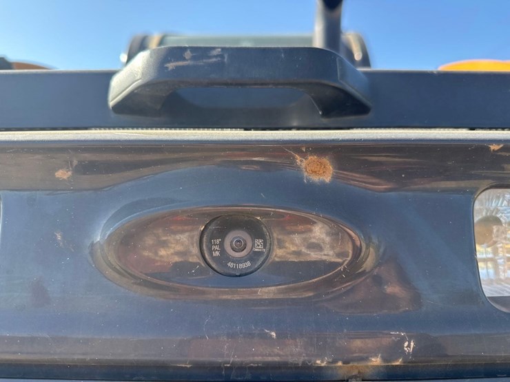 case-tv450b-image-18