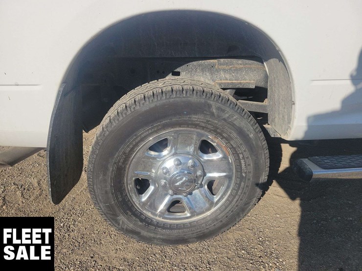 2018-ram-2500-slt-image-10