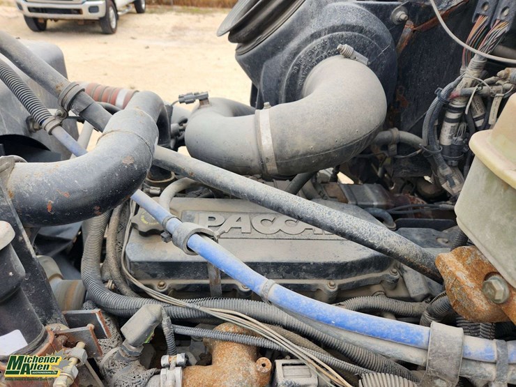 2009-kenworth-t370-image-19