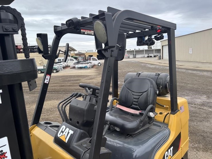 2016-caterpillar-2c6000-image-14