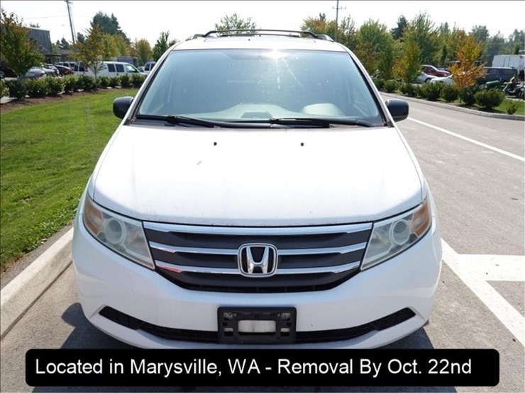 2011-honda-odyssey-image-15