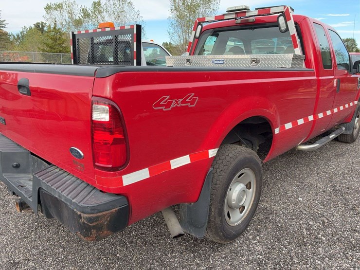 2008-ford-f250-image-15