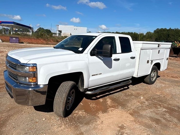 2014-chevrolet-silverado-2500hd-image-1