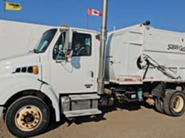 2005-sterling-acterra-image-5