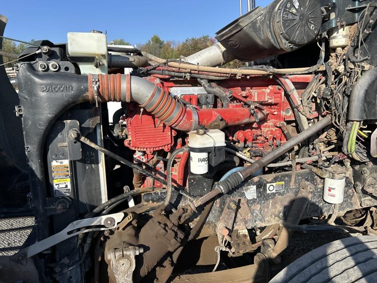 2009-peterbilt-386-image-52