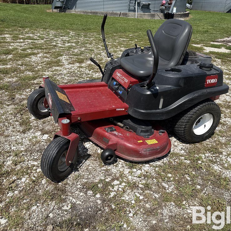 Toro SS 5000 Zero Turn Lawn Mower