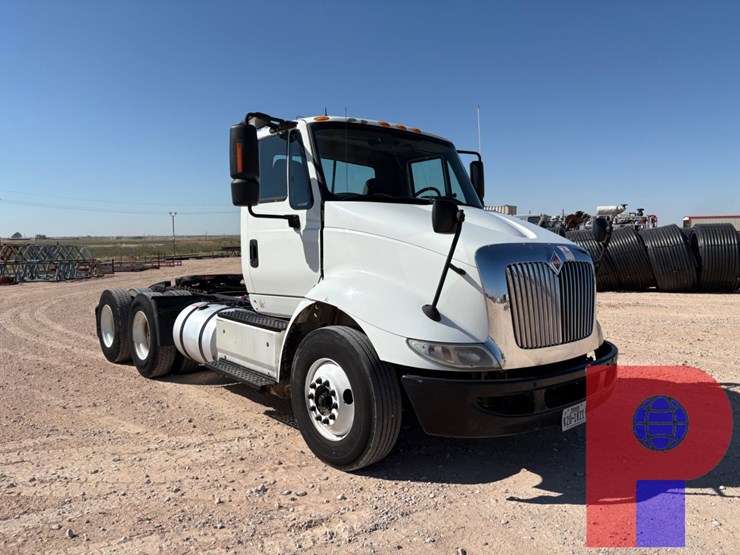 2018-international-transtar-8600-image-1