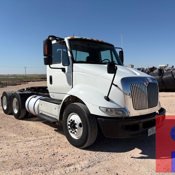 2018 INTERNATIONAL TRANSTAR 8600