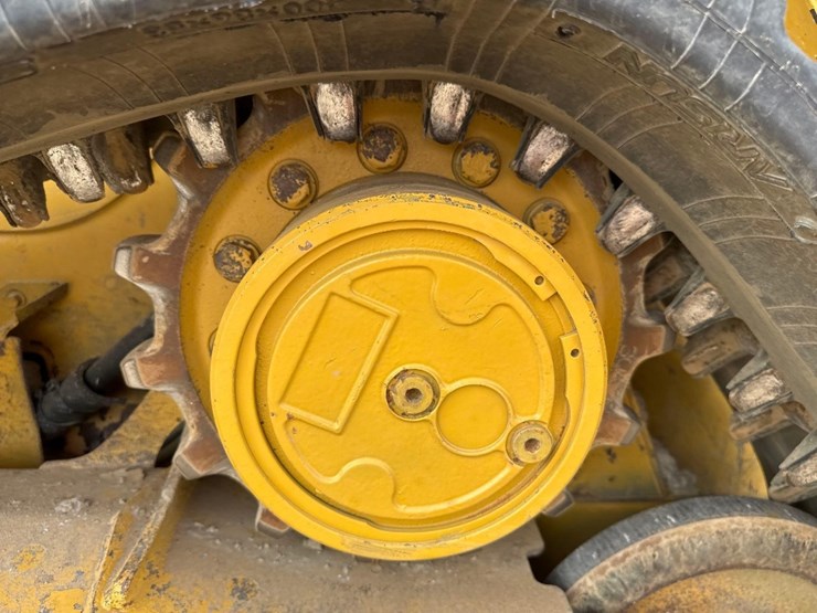 2016-caterpillar-259d-image-10