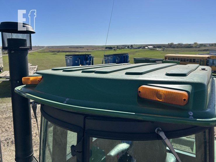 john-deere-8450-image-54