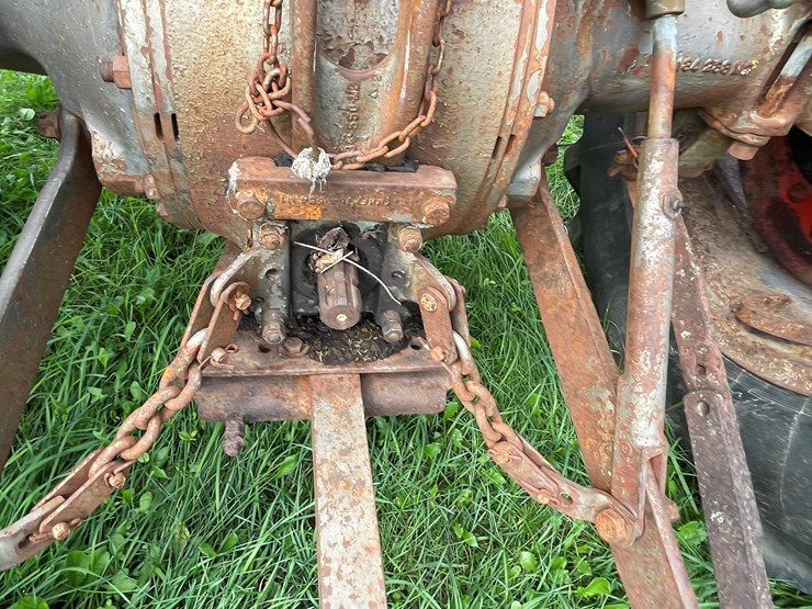 massey-ferguson-65-image-23