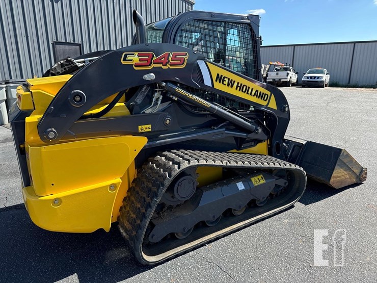 2021-new-holland-c345-image-3