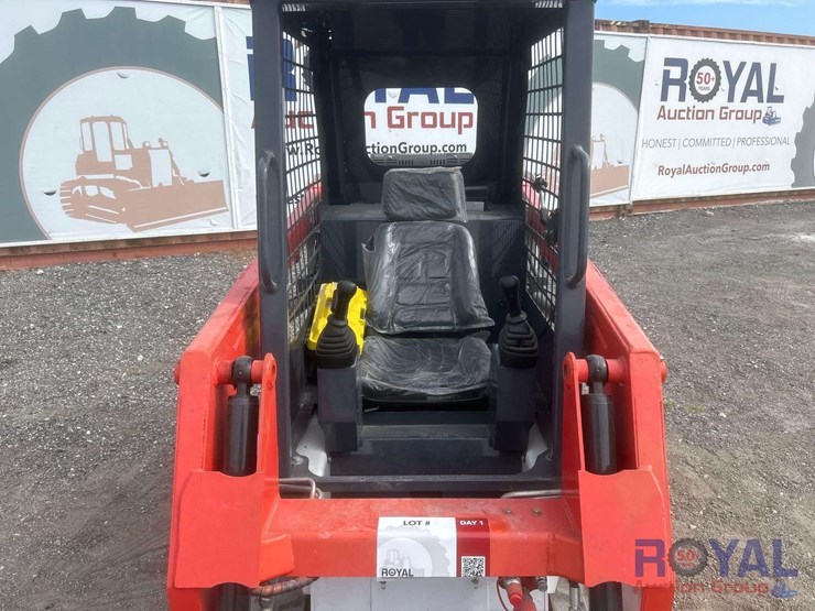 2025-ggma-gm670-compact-track-loader-skid-steer-image-18