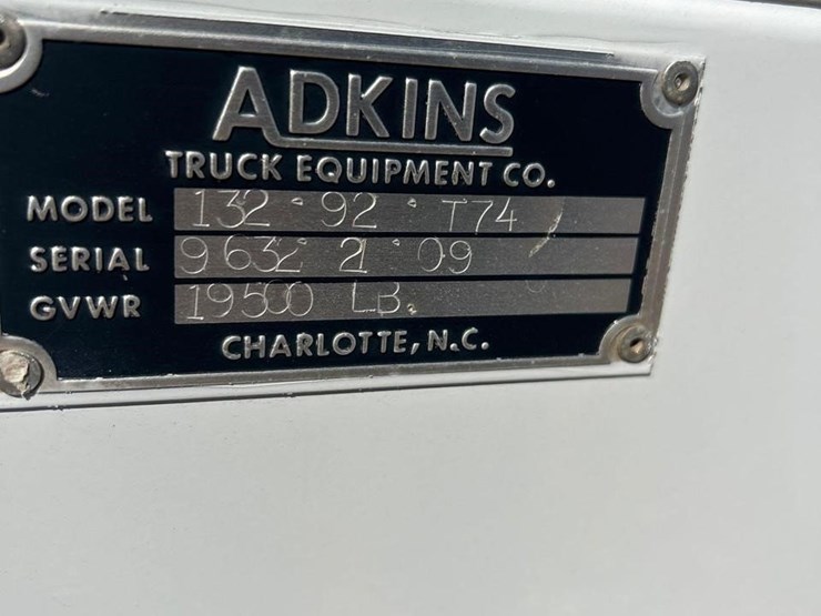 2023-chevrolet-silverado-6500hd-image-15