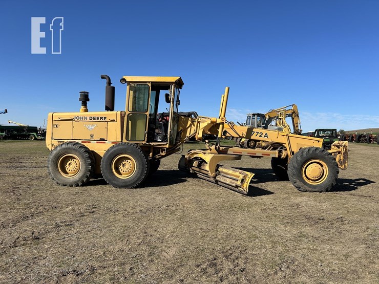 deere-772a-image-4