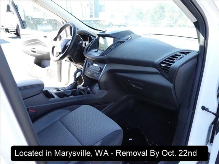 2019-ford-escape-se-image-2