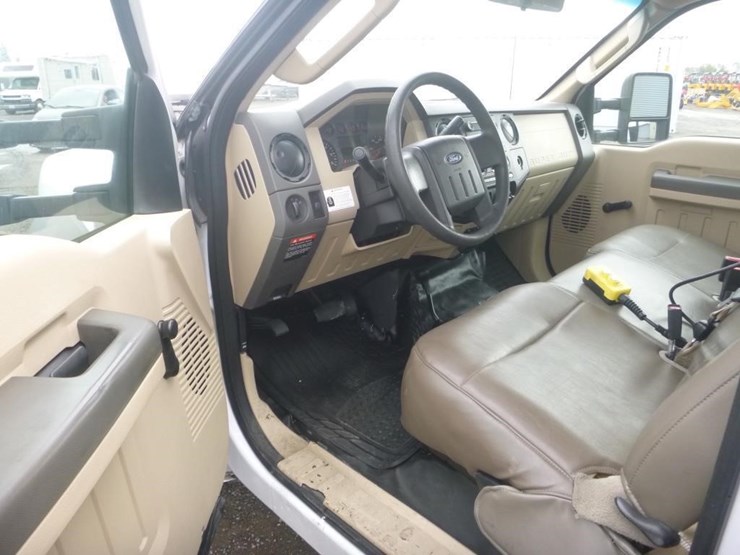 2008-ford-f450-image-12