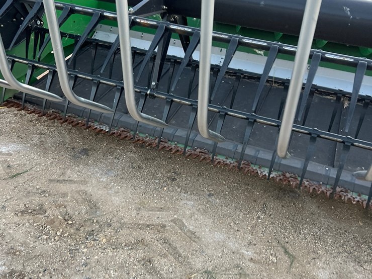 john-deere-645-image-28