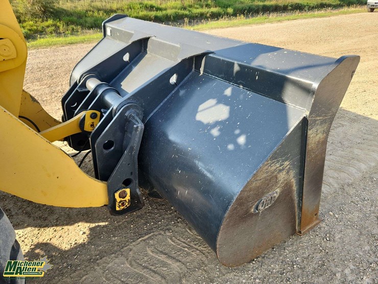 komatsu-wa250-image-14